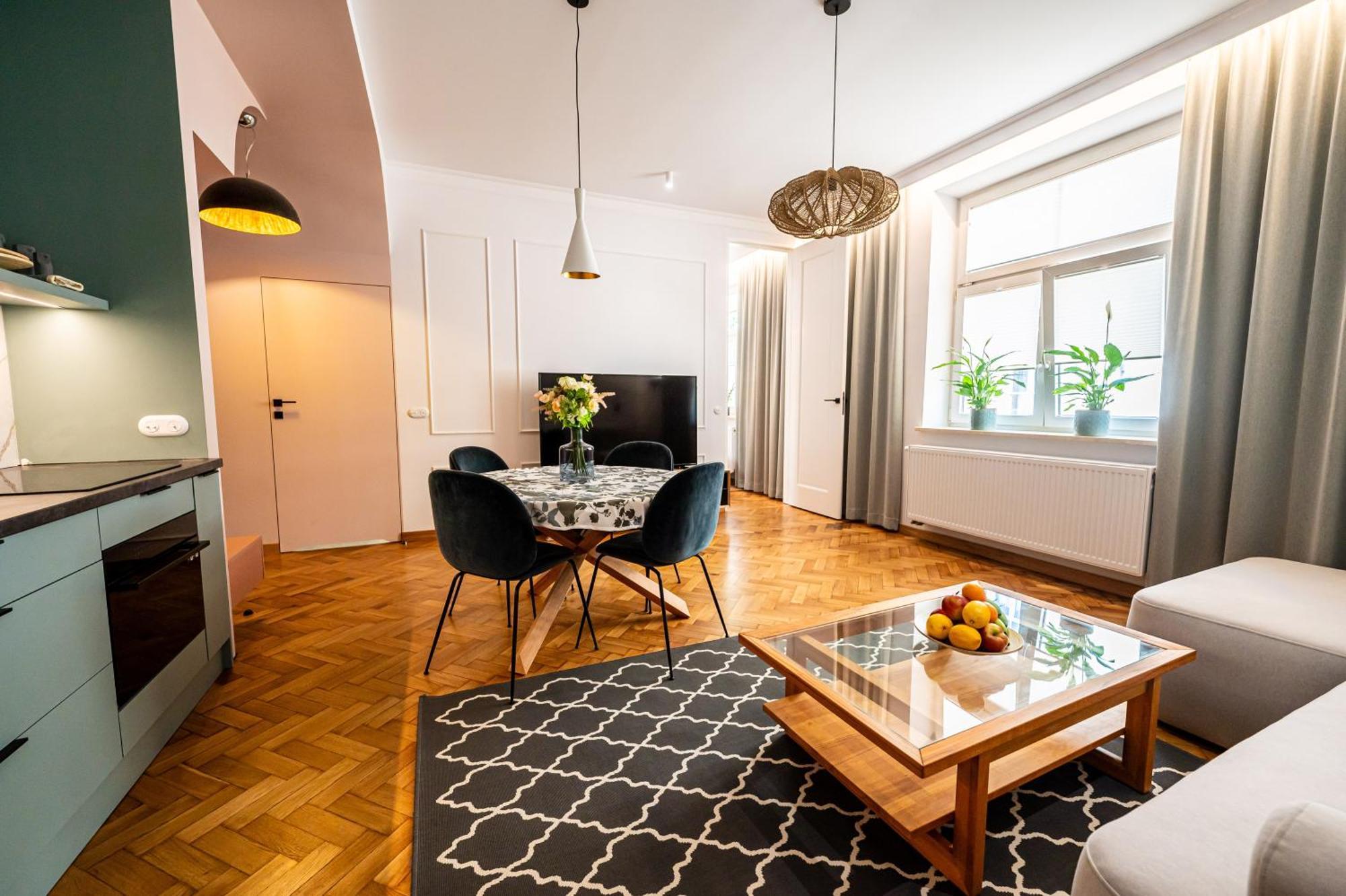 Trip Apartments Krasków Eksteriør bilde